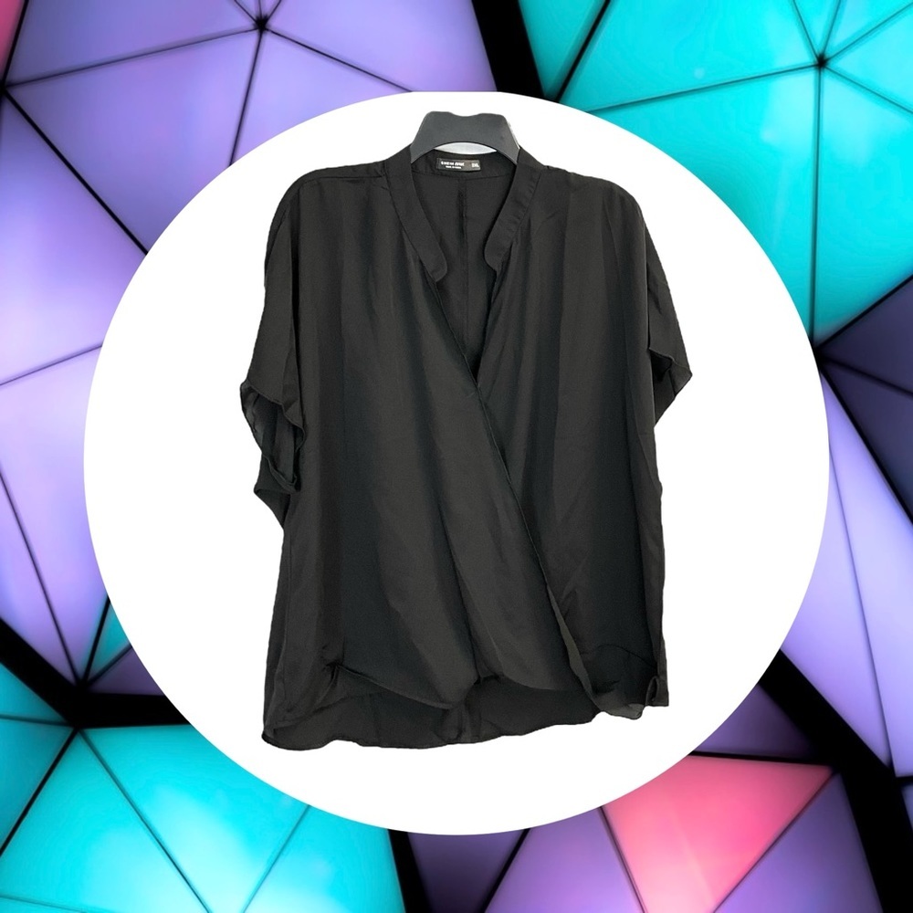 SHEIN Curve Black Crossed Blouse Wm 2XL